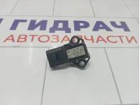 Датчик абсолютного давления Audi Q7 038906051C