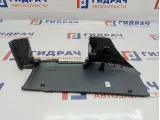 Накладка сидения переднего правого Audi Q7 7L0881328.