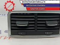 Дефлектор воздушный задний Audi Q7 4L0819203K.