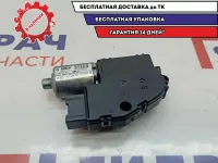 Моторчик люка Audi Q7 4L0959591. 0390200071.