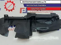 Воздуховод радиатора левый Audi Q7 4L0121283G. Дефект.