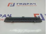 Крышка салонного фильтра Audi Q7 7H1819913.