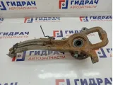 Кулак поворотный передний левый Audi Q7 7L0407257A. С датчиком ABS.