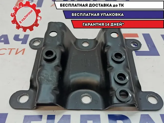 Кронштейн сиденья задний левый Audi Q7 4L0883626E.