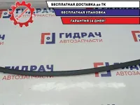 Накладка лобового стекла левая Audi Q7 .