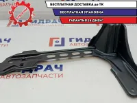 Кронштейн крепления заднего сиденья правое Audi Q7 4L0883288B.