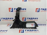 Направляющая заднего бампера правая Audi Q7 4L0807454A. Дефекты.