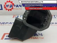 Воздухозаборник Audi Q7 7L0819049.