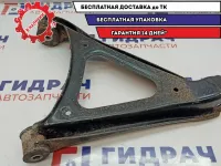 Рычаг задний нижний левый Audi Q7 7L0505311B.