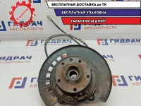 Кулак поворотный задний левый Audi Q7 7L8505435A.