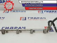 Рейка топливная Audi Q7 03H133316G.