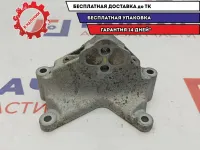 Кронштейн опоры КПП Audi Q7 7L8399649.