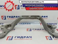 Балка передняя поперечная Audi Q7 7L0199207A. Сломано крепление.