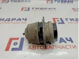 Опора двигателя Audi Q7 7L8199131A.