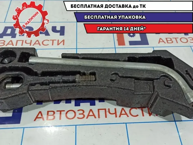 Ящик для инструментов Audi Q7 4L0012113D.