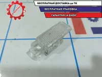 Плафон салонный Audi Q7 4B0947415A.