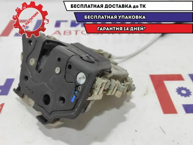 Замок двери задней правой Audi Q7 8K0839016C.