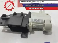 Замок бардачка Audi Q7 3B0959782A.