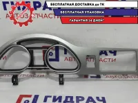 Накладка декоративная на панель приборов Audi Q7 4L1857115K. 4L1857115.