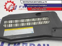 Крышка аккумулятора Audi Q7 7L0864643B. Царапины.