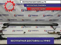 Пороги со ступенью Audi Q7 . Комплект. Дефект крепления.