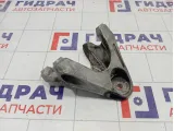 Кронштейн двигателя левый Audi Q7 7L8199307H