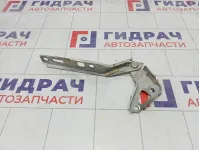 Петля капота правая Audi Q7 4L0823302