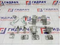 Петли двери Audi Q7