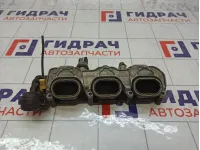 Коллектор впускной левый Audi Q7 06E133109AP
