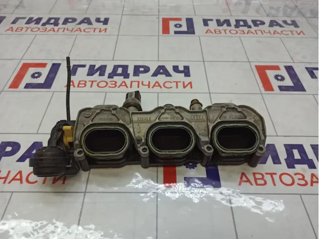Коллектор впускной левый Audi Q7 06E133109AP
