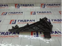 Направляющая бампера переднего правая Audi Q7 4L0807284B