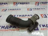 Патрубок воздушного фильтра Audi Q7 06E129629R