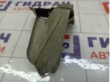 Кронштейн крепления крыла переднего левого Audi Q7 4L0805919