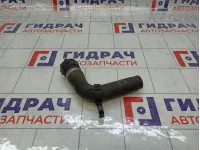 Патрубок радиатора Audi Q7 4L0121051B