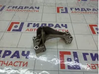 Кронштейн генератора Audi Q7 06E903143H