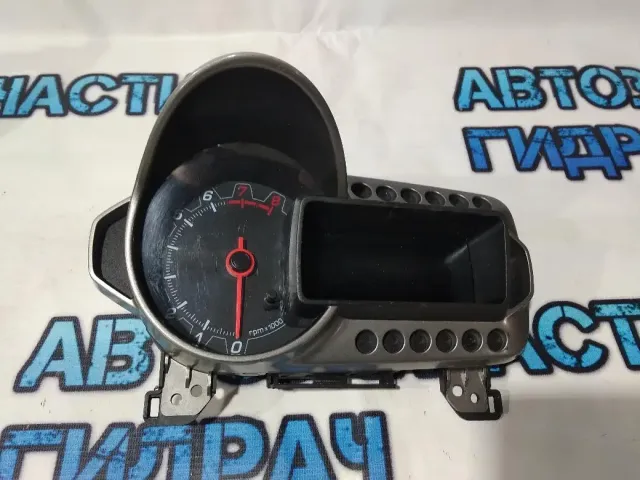 Панель приборов Chevrolet Aveo T300 95146525 Отличное состояние