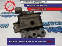 Опора двигателя правая Chevrolet Aveo T300 52068329 Отличное состояние