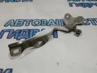 Петля капота правая Chevrolet Aveo T300 95462342 Отличное состояние