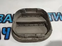 Решетка вентиляционная Chevrolet Aveo T300 13502348 Отличное состояние