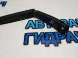 Поводок стеклоочистителя передний правый BMW 5 GT 2010 61617211261 Отличное состояние