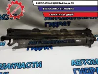 Кронштейн радиатора BMW 5 GT 2010 17117573265 Отличное состояние