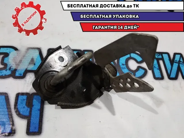 Крючок капота правый BMW 5 GT 2010 51237183764 Отличное состояние