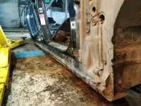 Порог со стойкой правый BMW 5 GT 2010 Отличное состояние