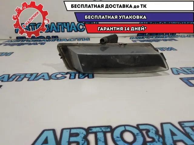 Фара противотуманная правая BMW 1 E87 0305084002. Дефект,крепления.