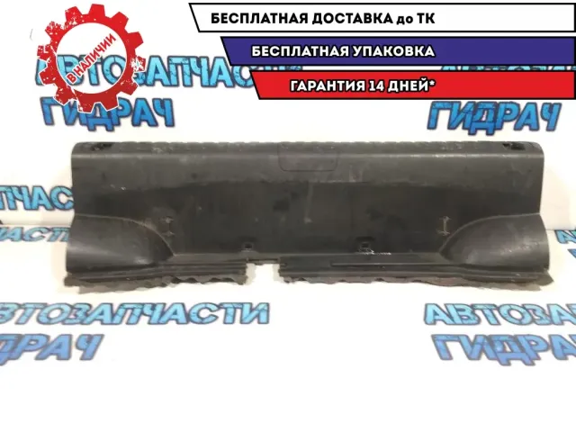Обшивка багажника BMW 1 E87 51477123335.