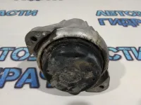 Опора двигателя BMW 1 E87 22116768852.