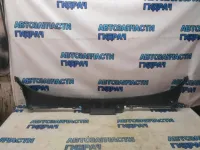 Решетка под лобовое стекло BMW 116i 2012 51717240672 Отличное состояние