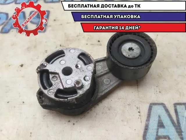 Ролик ремня с кронштейном BMW 116i 2012 11287603347 Отличное состояние