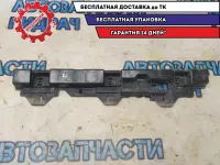 Крепление накладки порога левого BMW 116i 2012 Отличное состояние