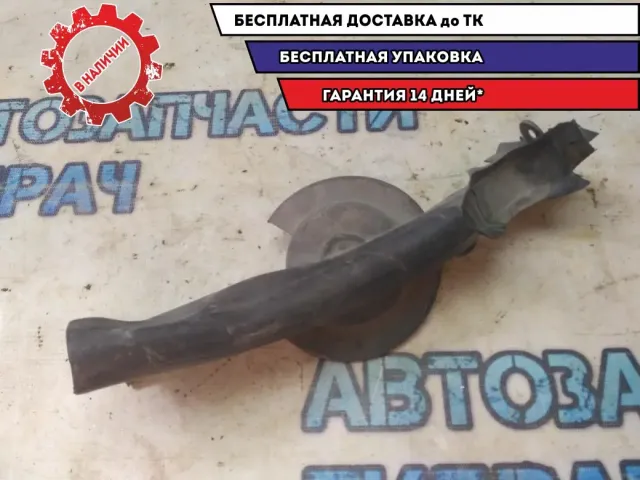 Уплотнитель капота левый BMW 116i 2012 51767307863 Отличное состояние